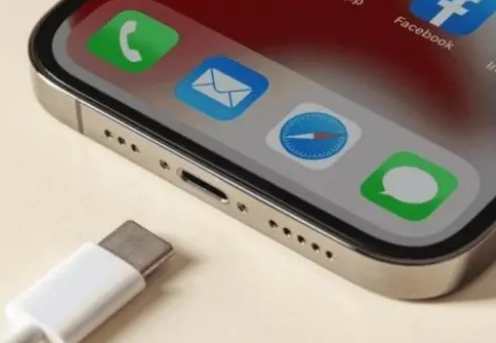 麻洋镇苹果15维修分享iPhone15改USB-C接口后能和安卓用户互借充电器吗 